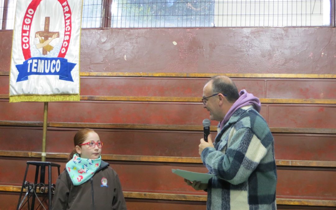 LECTORES DEL MES 2025